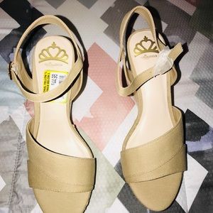 DSW! Brand New Wedge Heel